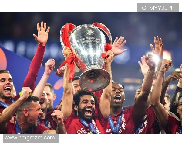 亨克与那不勒斯激战正酣谁能在欧战中笑到最后